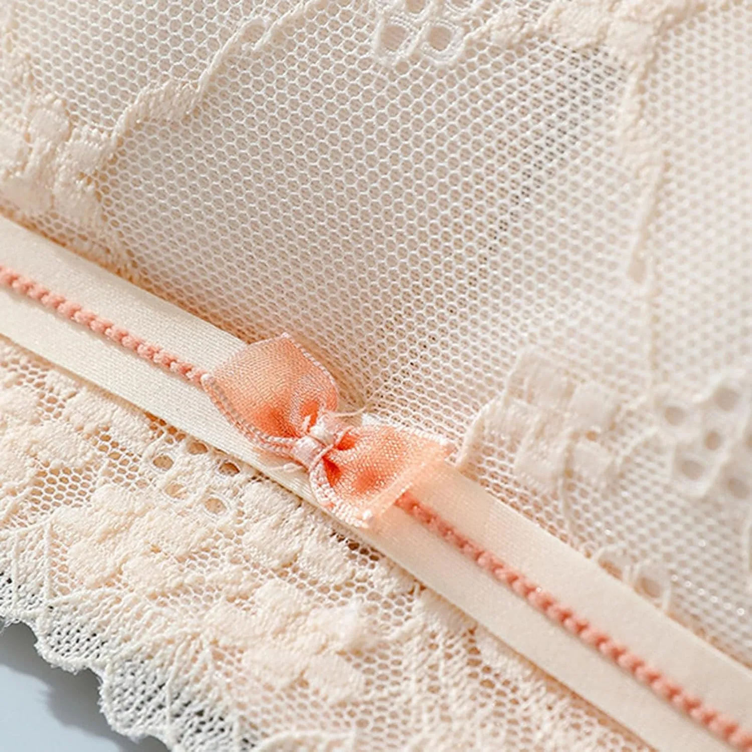 Full Coverage Bras for Women Lace No Underwire Minimizer Bralettes Wireless Everyday Bra Comfort Breathable Underwear