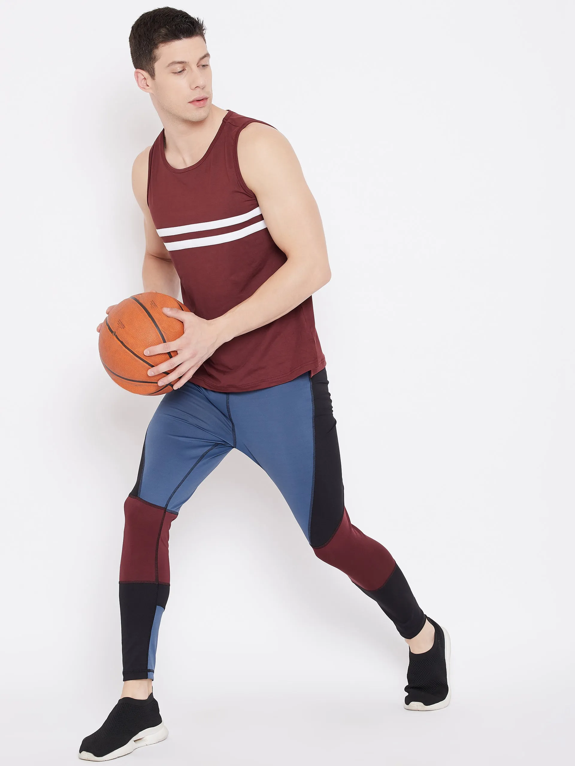 JUMP USA Men Maroon Solid Round Neck Sports T-shirt