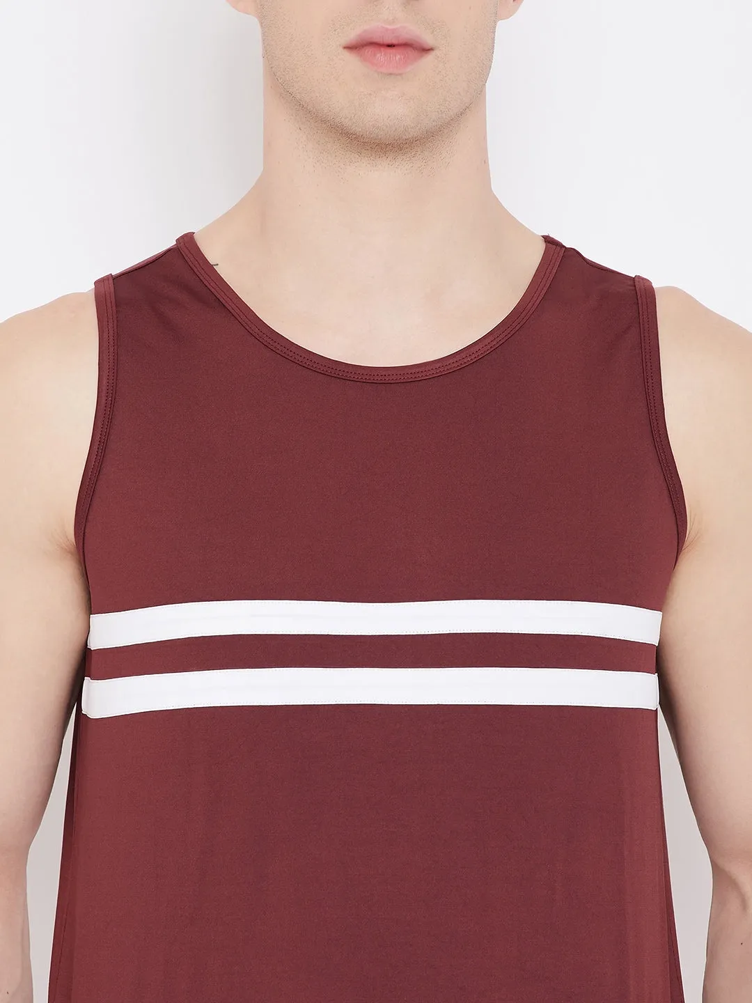 JUMP USA Men Maroon Solid Round Neck Sports T-shirt