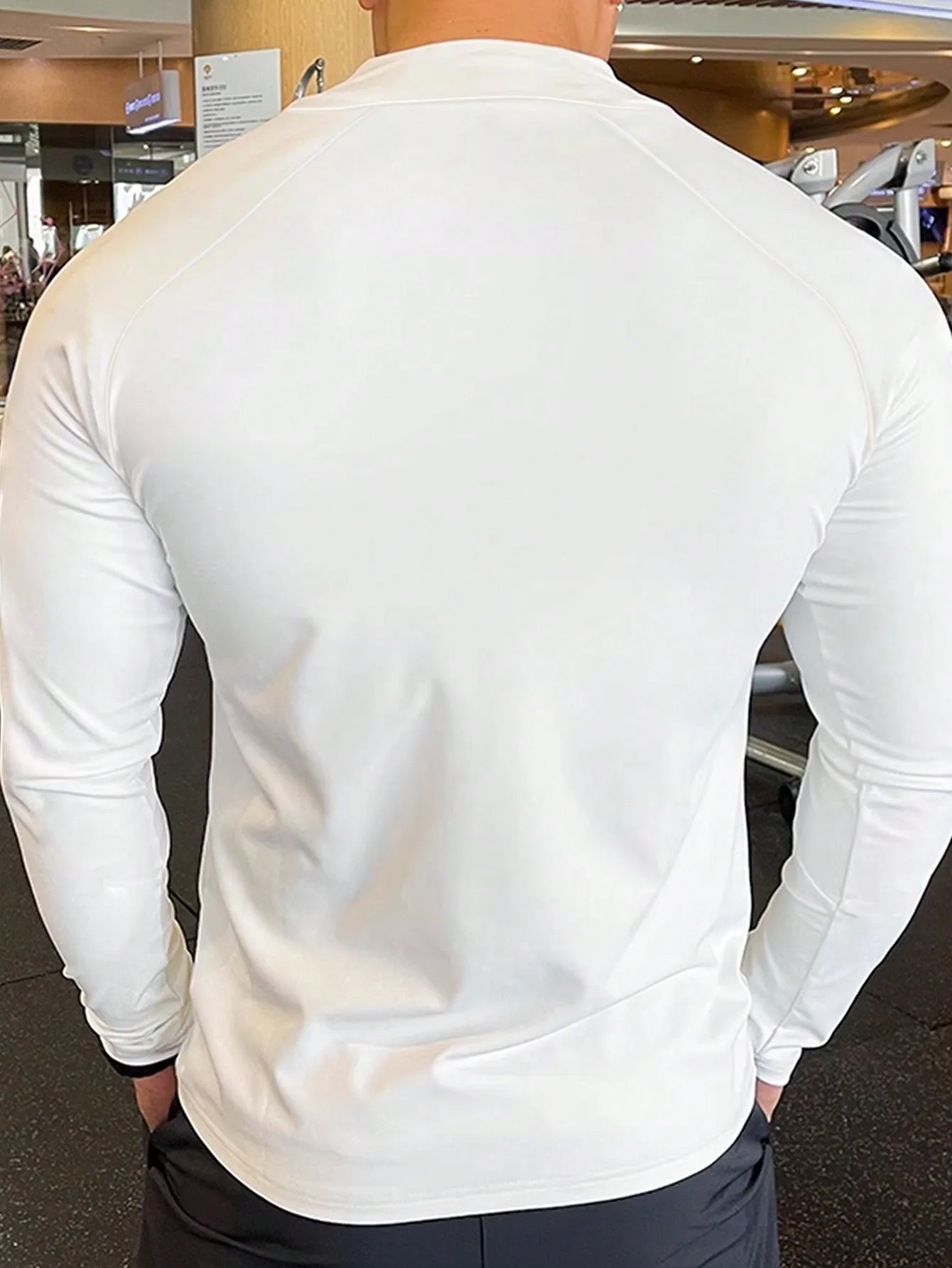 Men's Zipper Closure Sports Jacket