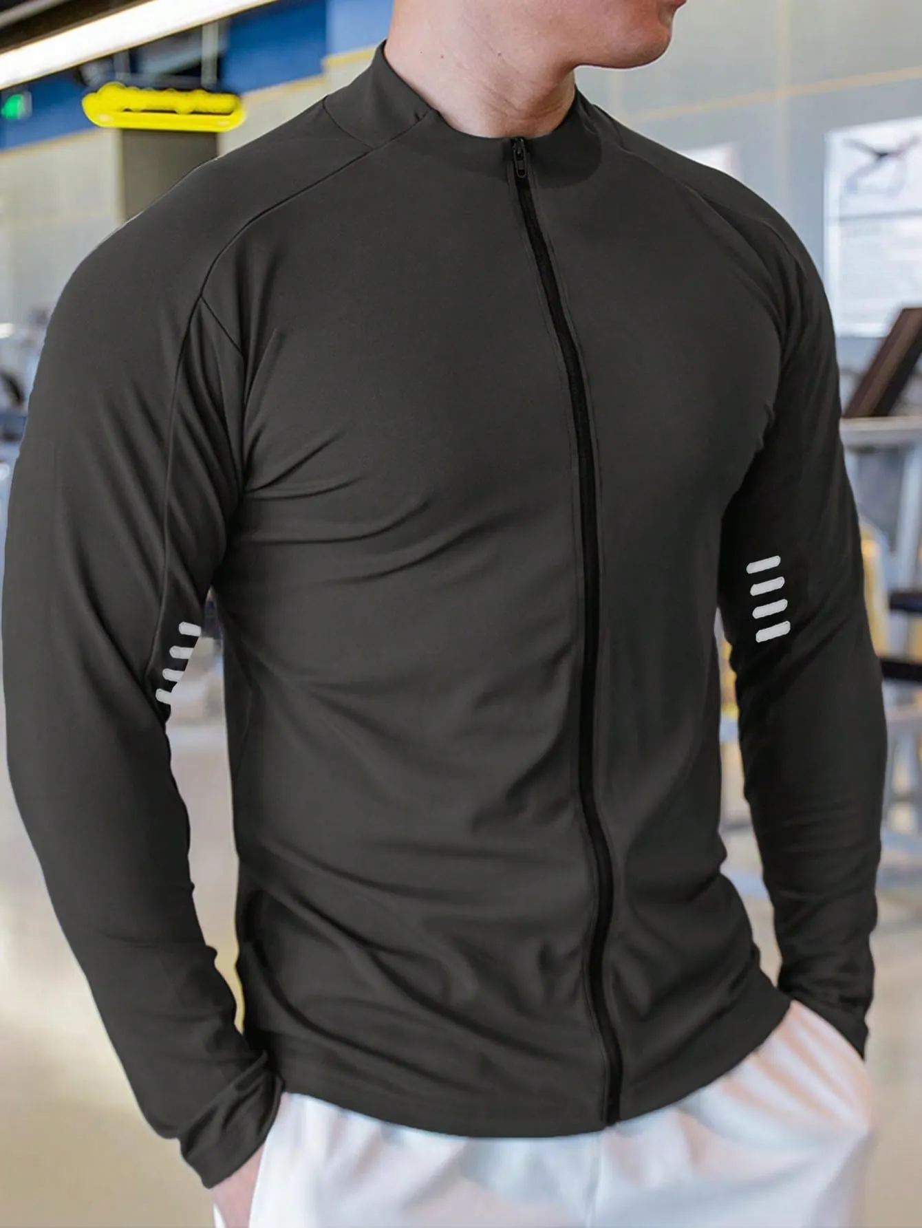 Men's Zipper Closure Sports Jacket