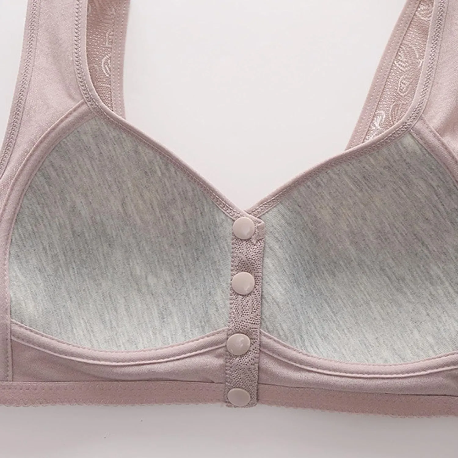Seamles Bras for Women Plus Size Wirefree Support Bra Everyday Bras No Underwire Comfortable Wireless Padded Bras
