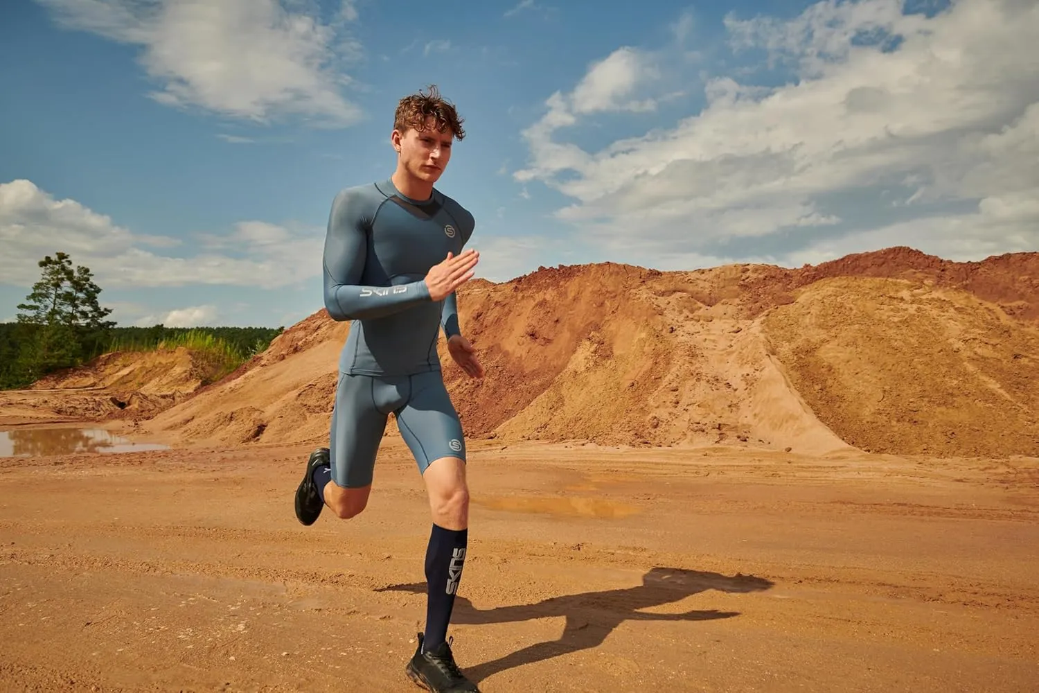 Skins Series-3 Men's Premium Compression Half Tights-Improved Circulation, Reduce Soreness for Rugby, Running & Workouts