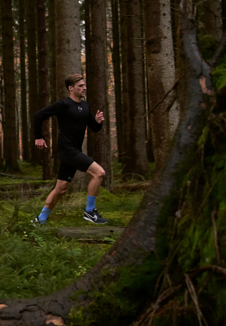 The Short Running Tight | Fe226 - Comfort and support