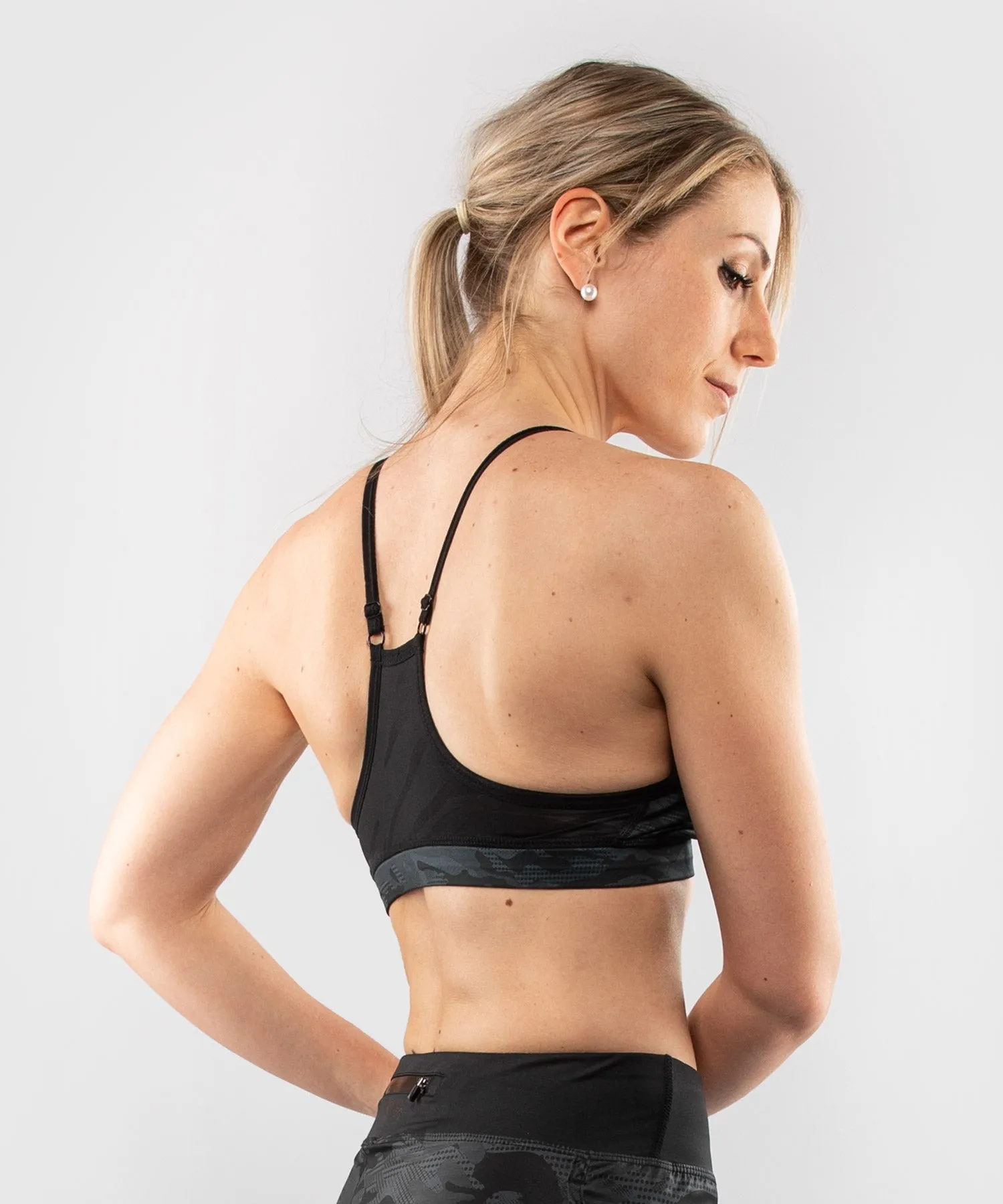 Venum Defender bras - for women - Black/Black
