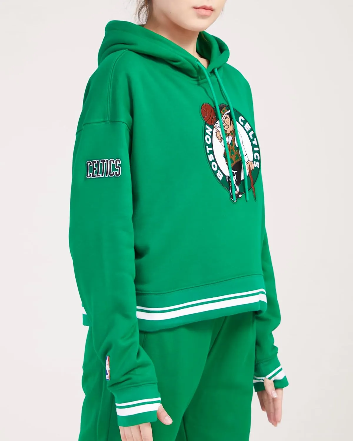 Women's NBA Retro Classics Cropped Ribbed Fleece Pullover Hoodie