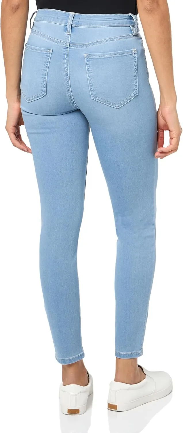 YMI Women's Hyperdenim Super Stretchy Jeans